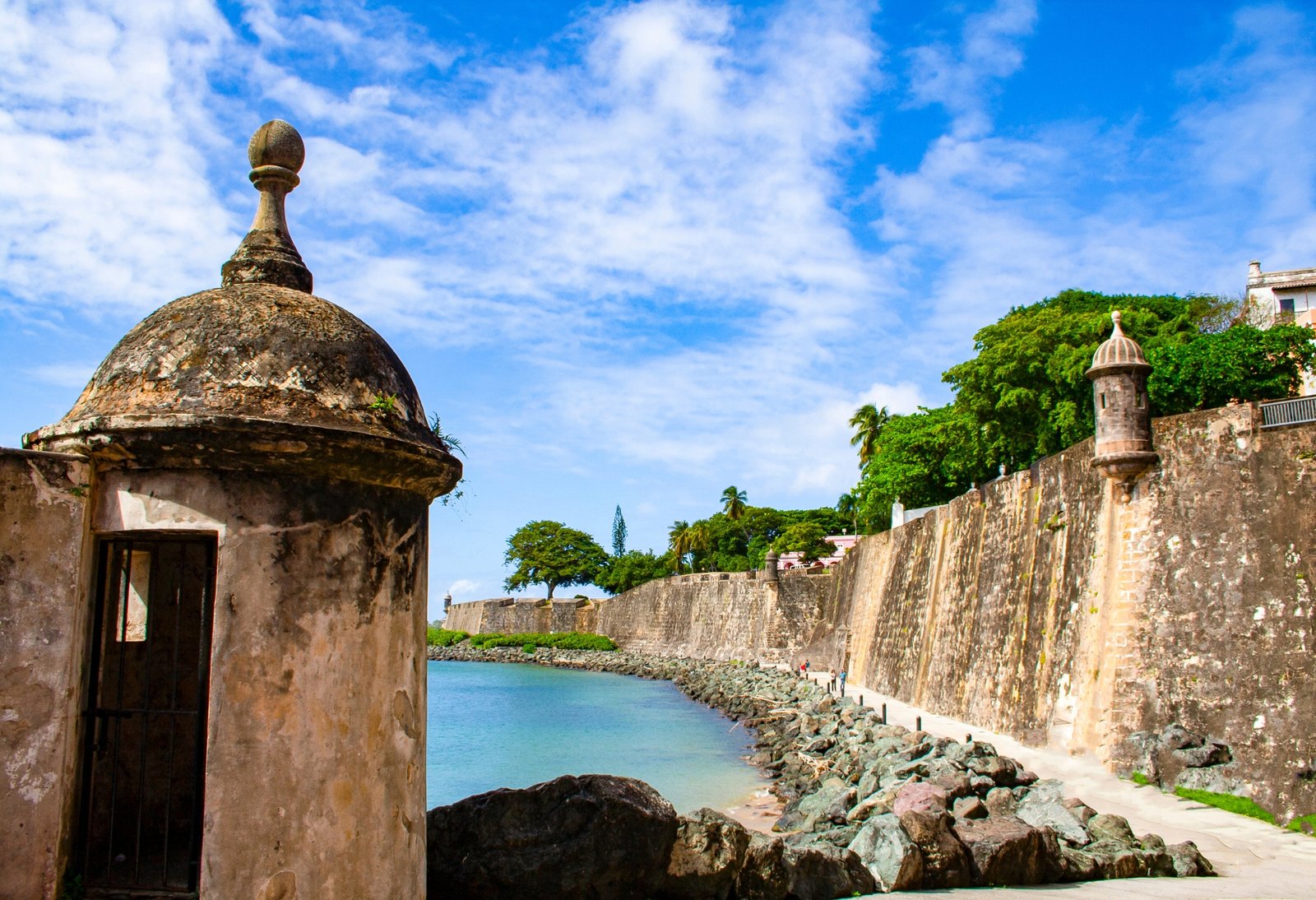 sun-technology-sunlight-roof-environment-construction-1028805-pxhere.com (1)